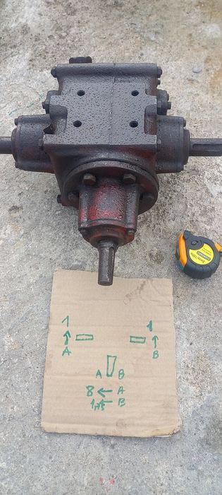 reductor utilaj agricol raport 8 la 1 și 1,75 la 1