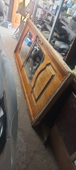 дверь деревянные с коробкой