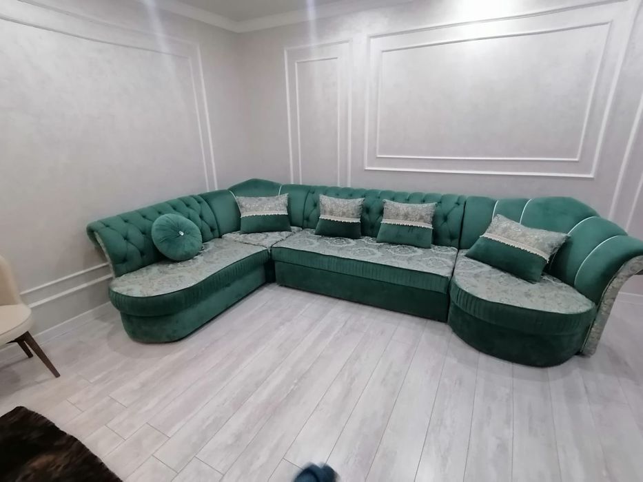 Продам диван угловой