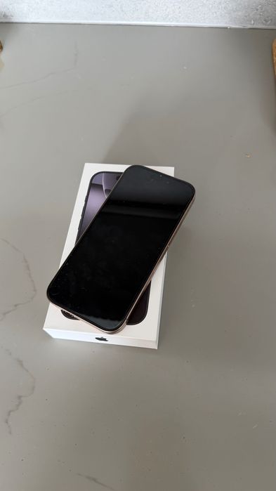 iPhone 16 pro 128 gb