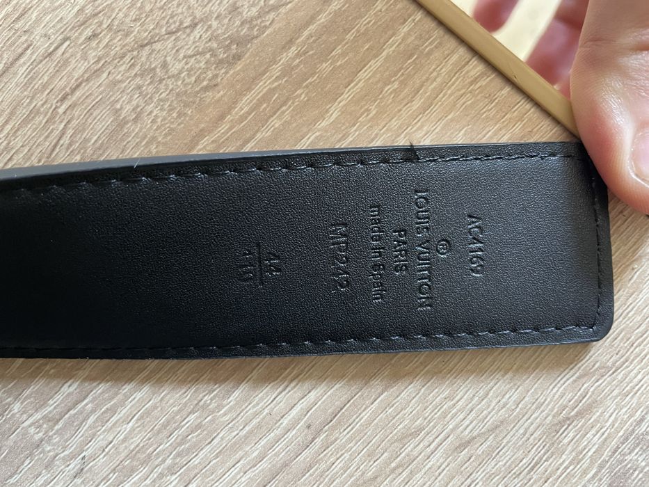 Curea Louis Vuitton (LV)