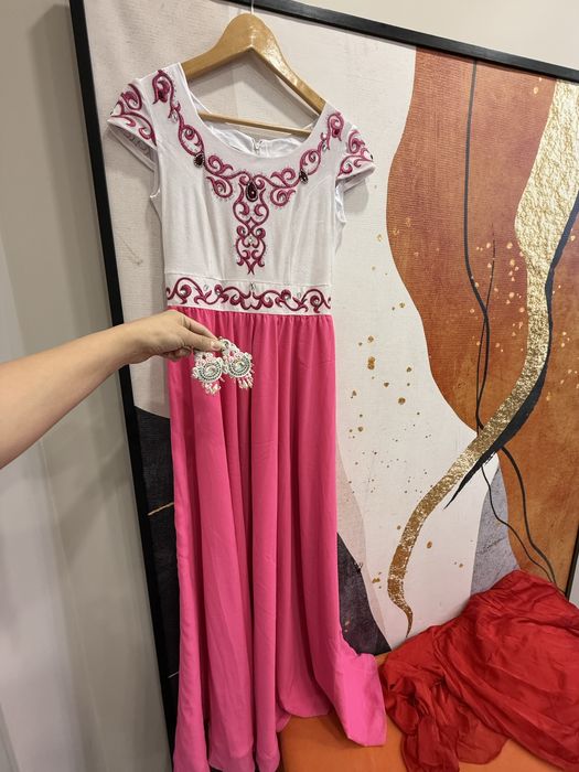 Национальная платья