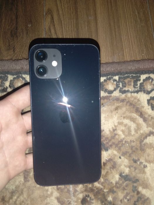 Продам аифон 12 в идиалном састаяне