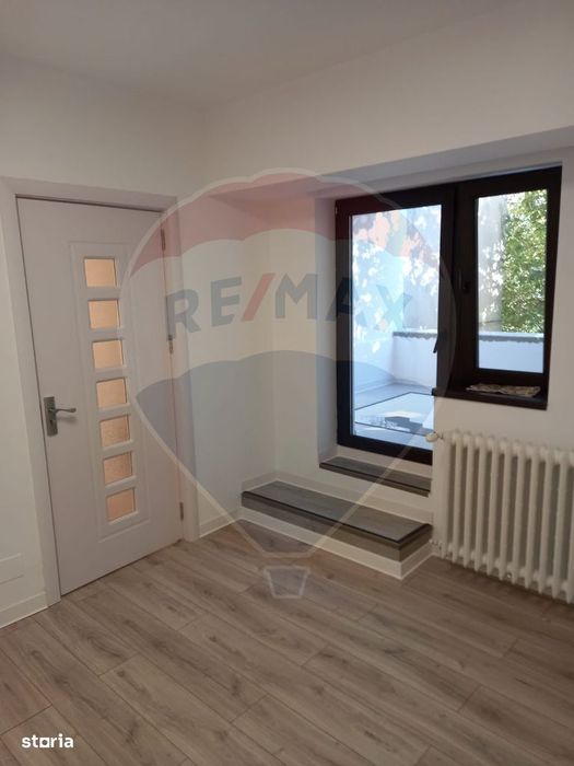 4 camere renovat | vedere fântâni Unirii | Bibescu Vodă | 106 mp