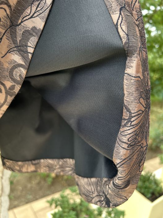 Rochie elegantă cu pliuri, aurie-negru, mărimea 38, croitorie