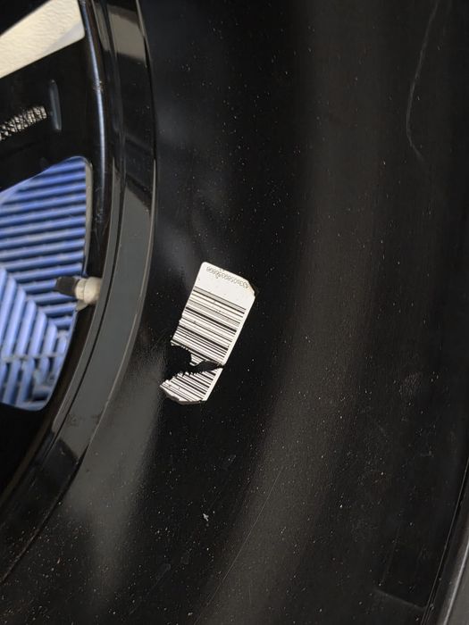 Оригинални джанти VW Touareg 20" 5x112 + Гуми Pirelli 285/45/20 Черен Гланц