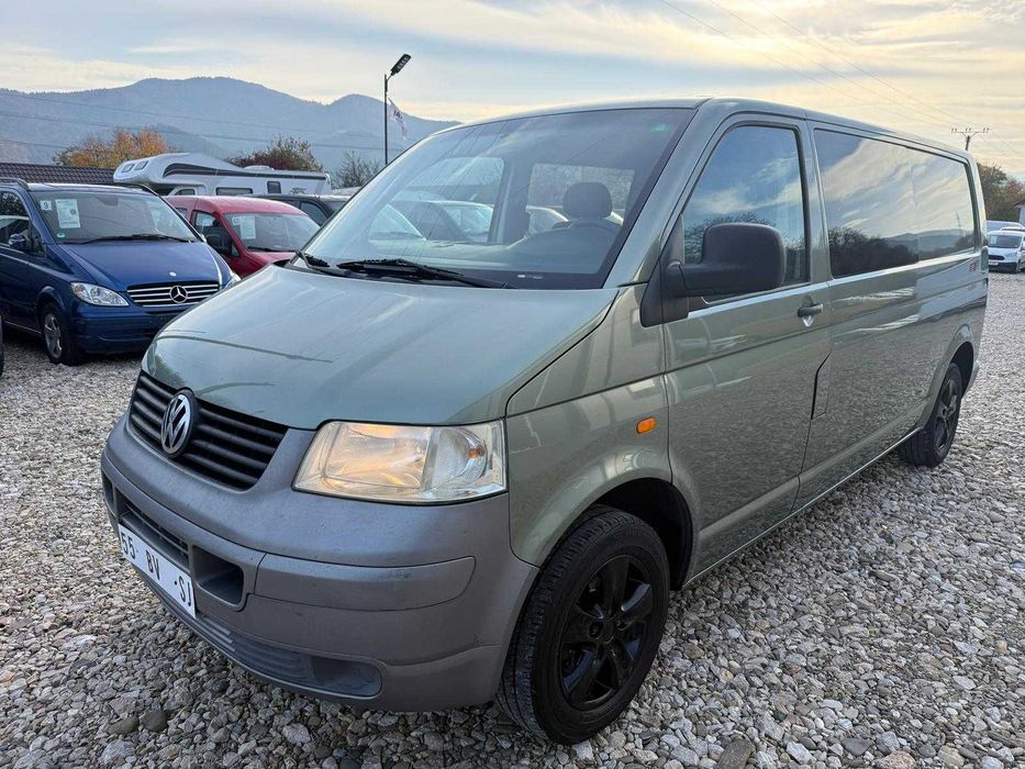 Vw transporter T5 mixt maxim de lung 1.9 TDI