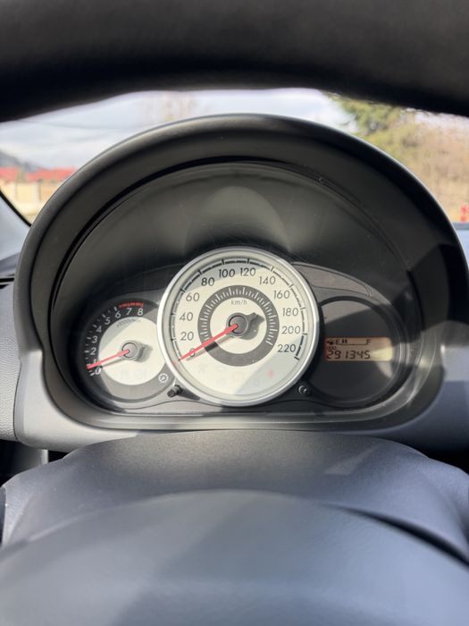 Mazda 2 - 1.3 benzina si GPL