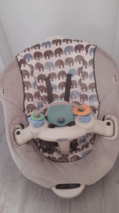 Scoică auto pentru bebeluși, merge pana la 36 de kg