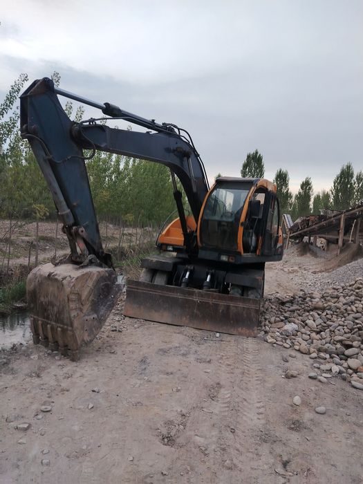 Самсунг екскаватор сотилади