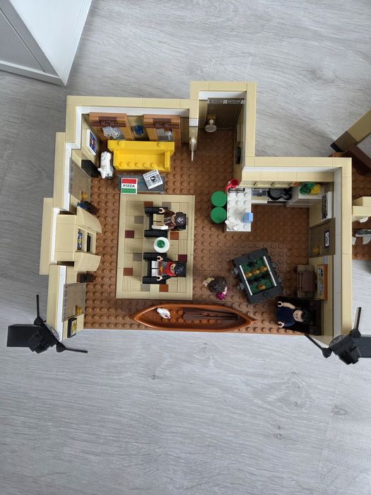 LEGO 10292 Friends Apartments - Asamblat (Ca nou)