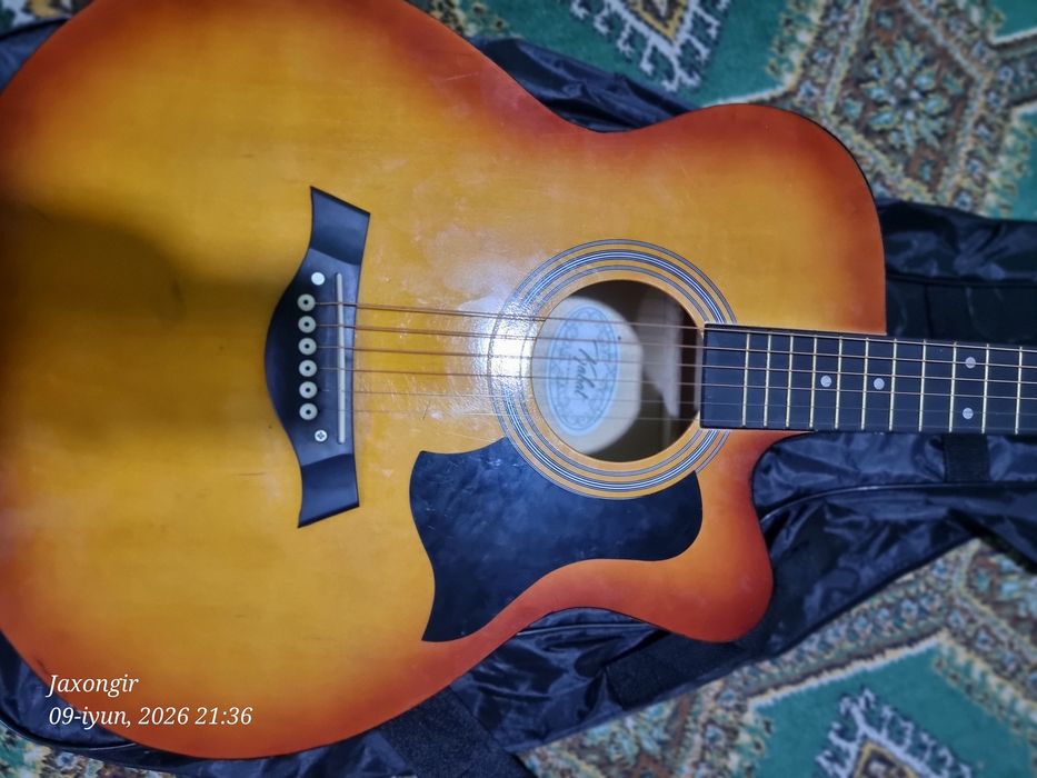 Akustik gitara 41-dyumli