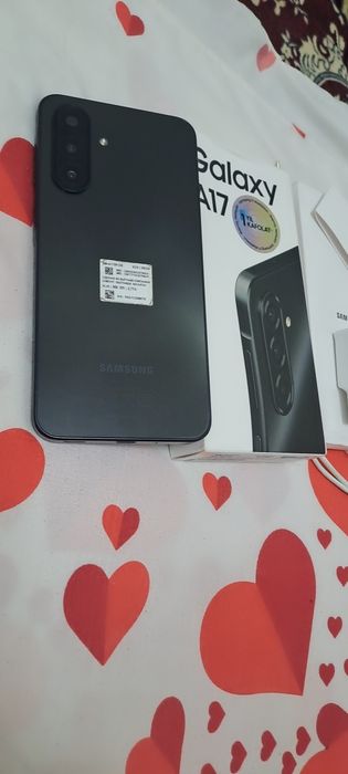 Samsung A17 8ga 256MB xujjatlari bor aybi yoq