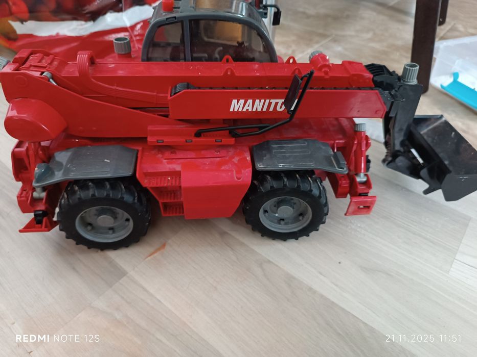 Stivuitor telescopic Bruder