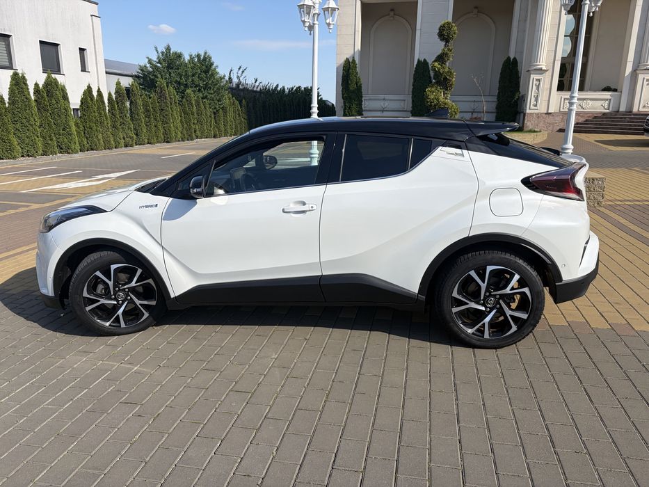 Toyota chr 2019 hybrid