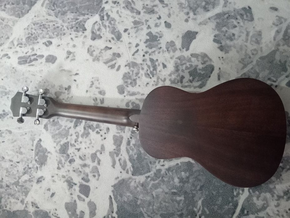 Продам   Укулеле