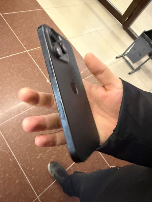 Продоется Iphone 16 pro