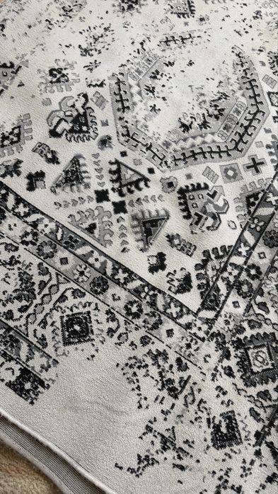 Продам ковер б/у, 2х3