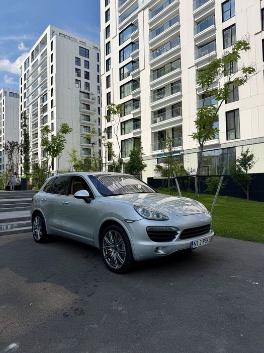 PORSCHE Cayenne 2011 — imagine 2