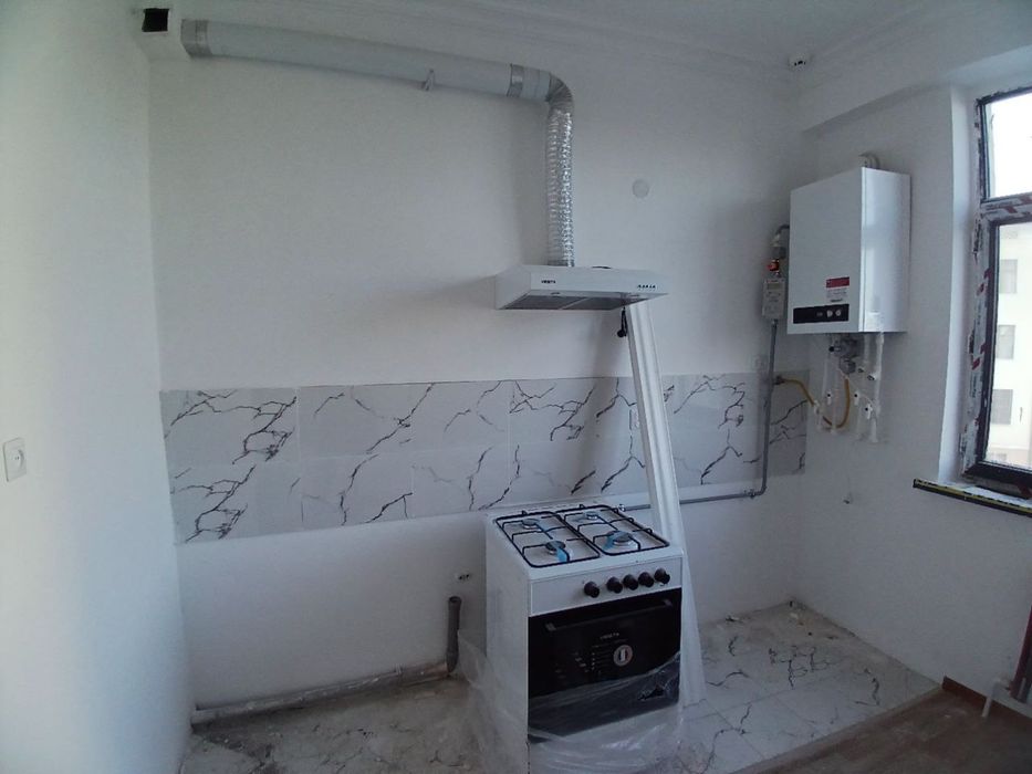 Музсарой рўпарасида новостройка сотилади 3 хонали