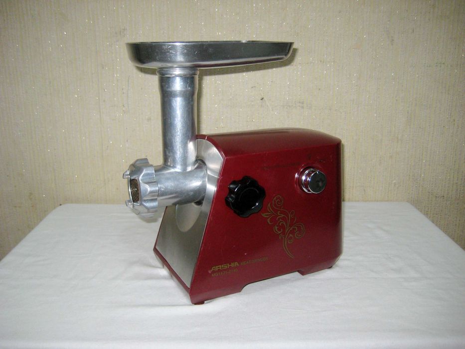 Электромясорубка ARSHIA хорошим рабочим состоянии