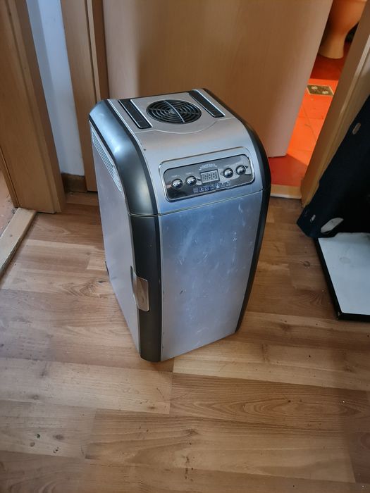 Minifrigider 12-220 V