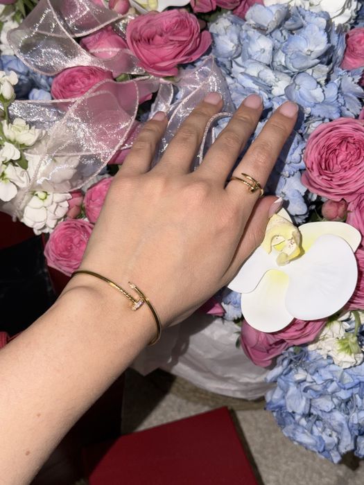 Продам браслет Cartier с бриллиантами оригинал