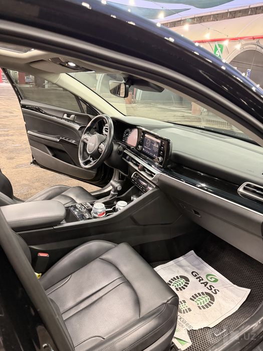 Kia K5 Prestige +