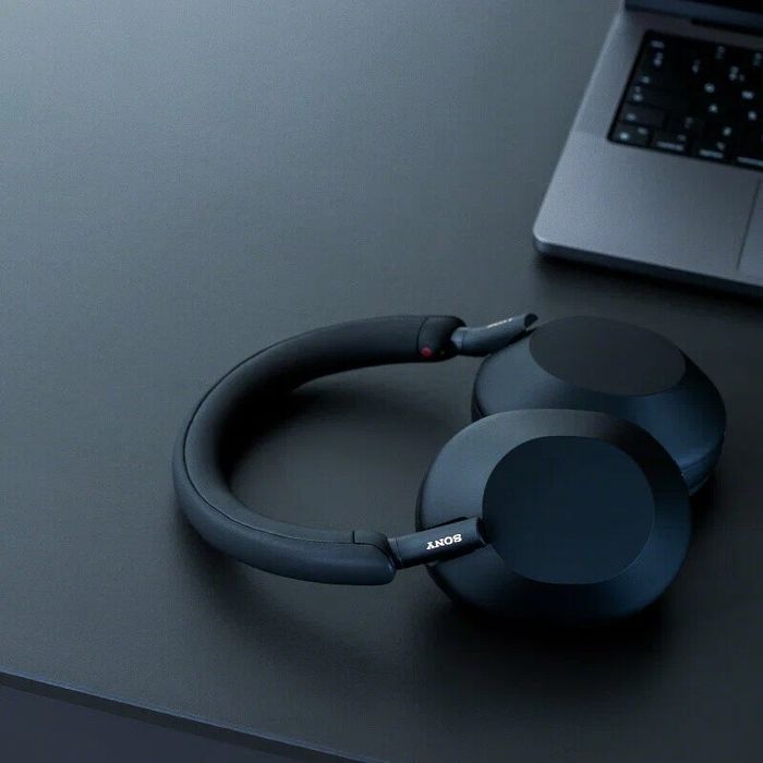 Наушники Sony WH1000XM5 Black