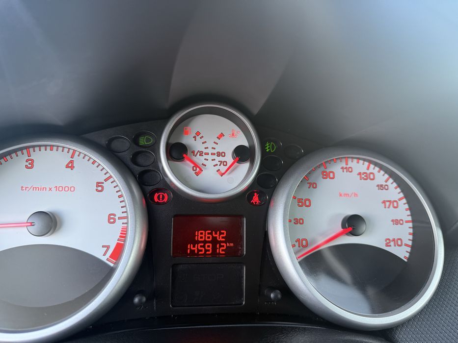 PEUGEOT 207 1.4i* 95cp* 2010* Impecabil!!!