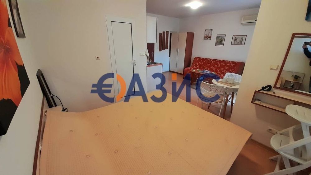 Продава се Едностаен апартамент в к.к. Слънчев бряг - 37 кв.м за 1230 €/кв.м - Снимка #2