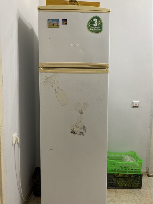 Продам холодильник