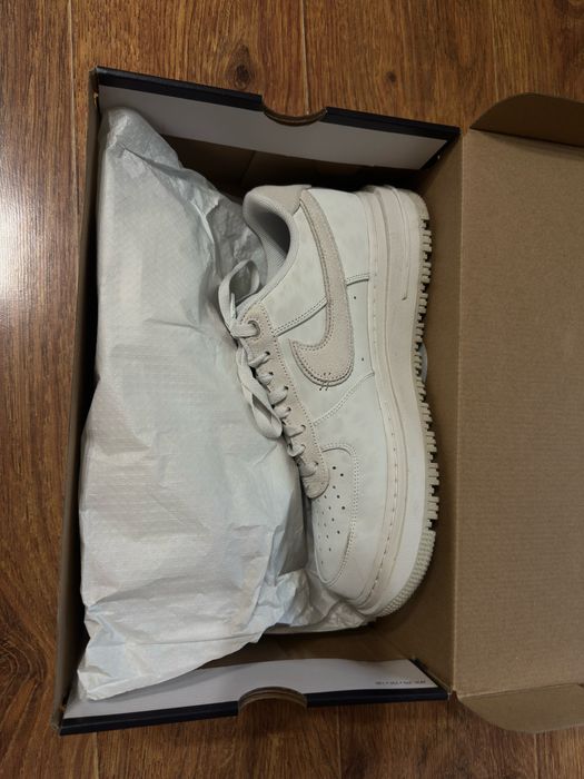 Обувки Nike Luxe