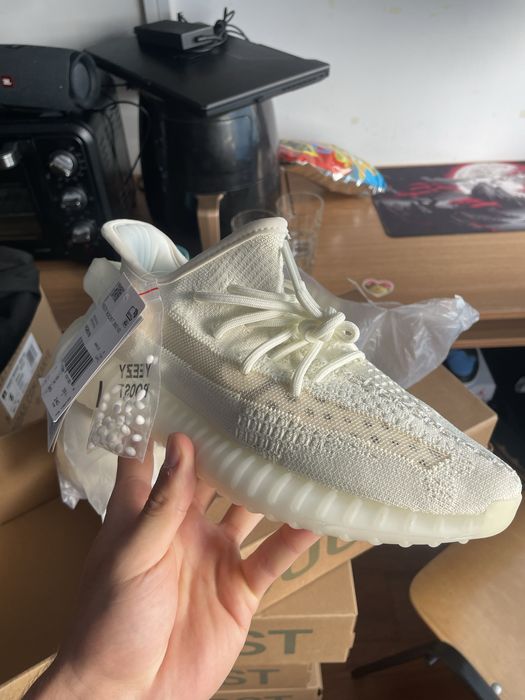 Yeezy Boost 350 Bone Mărimile 37 1/3