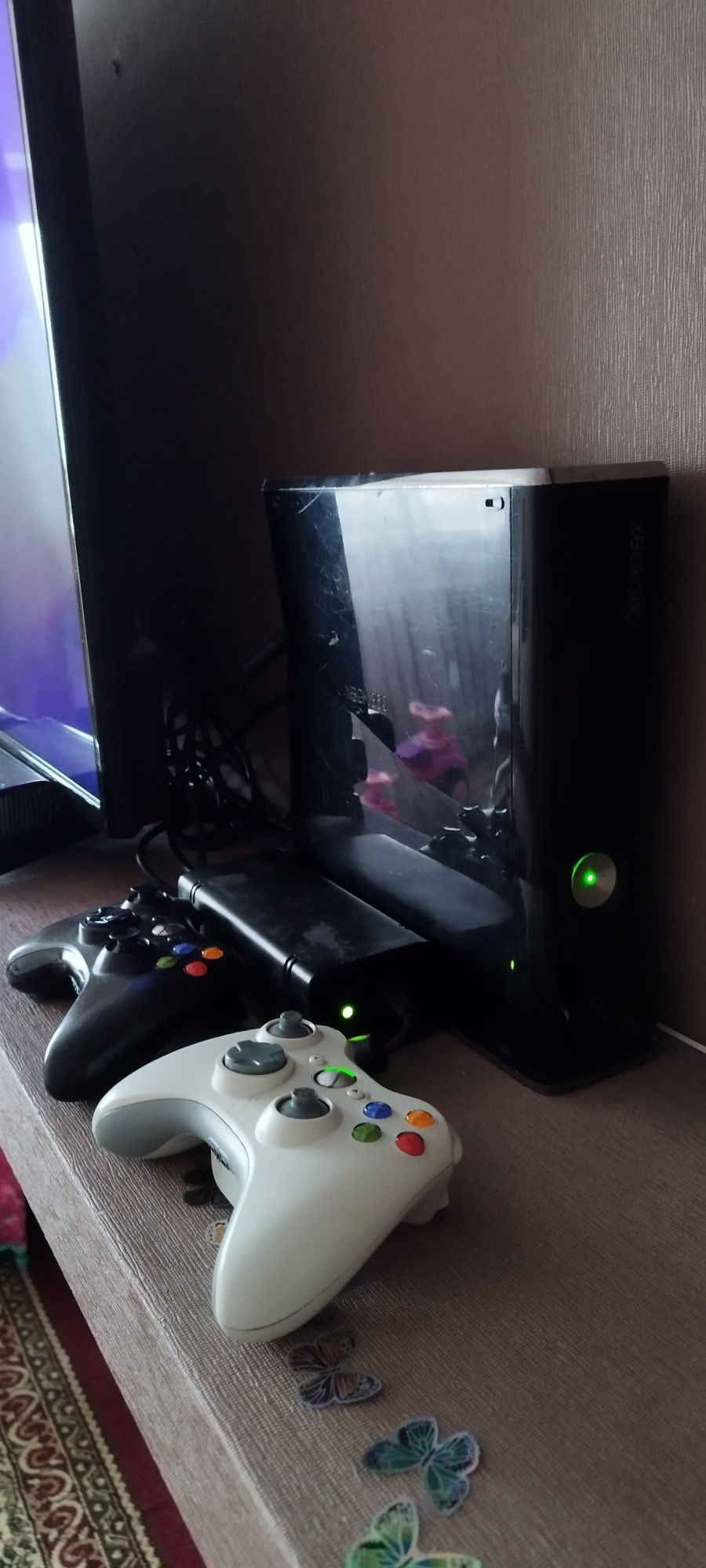 Продам XBOX 360 прошитый: 40 000 тг. - Приставки Алматы на Olx