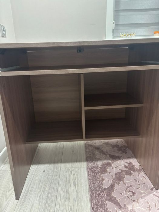 Продам стол письменный