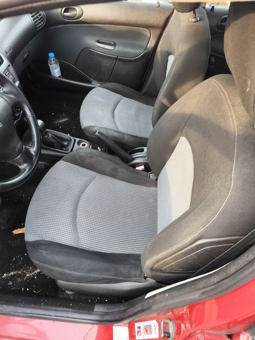 Пежо 206 На части 1,4 бензин