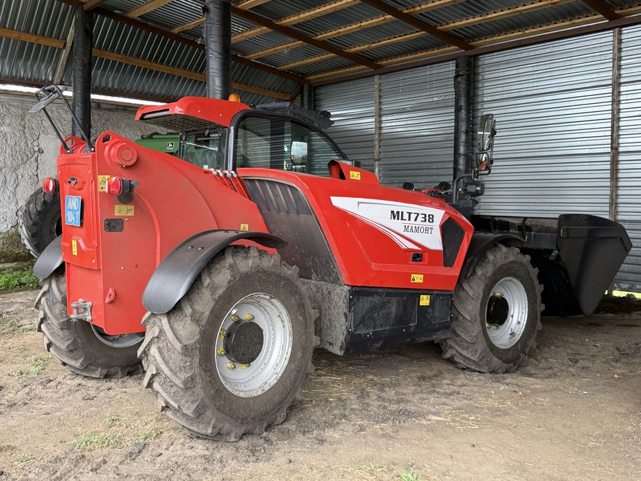 Телескопический погрузчик млт 738