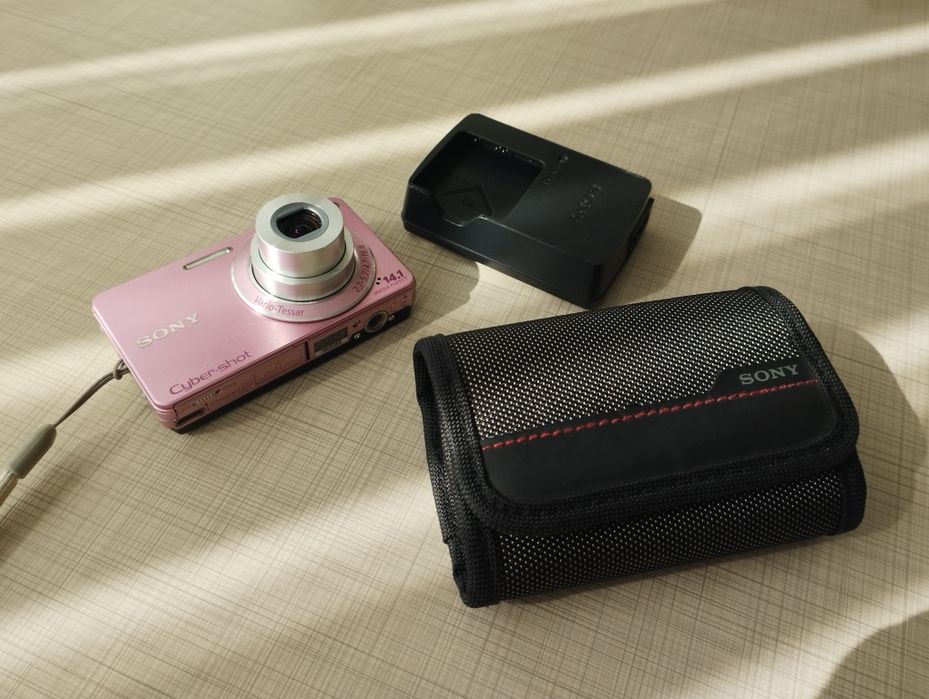 Sony Cyber-shot DSC-W350
