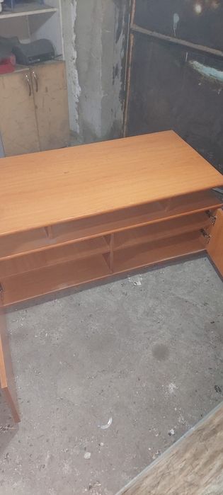 Тумбочка под телевизор и прочее