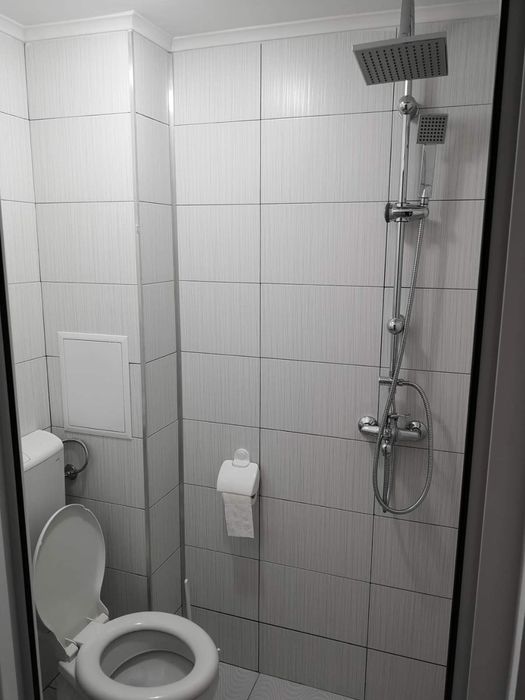 Închiriez Garsoniera Titan Auchan