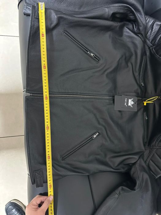 Продам Куртка кожаная