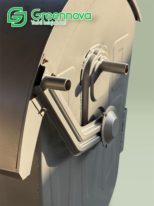 Мусорный контейнер