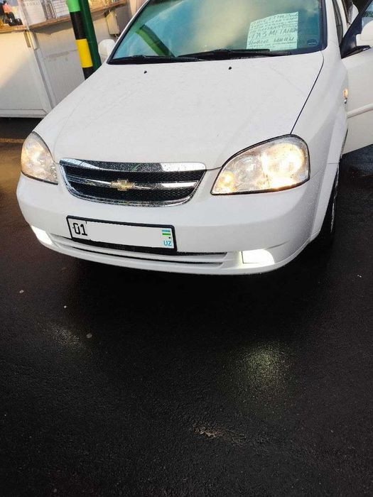 Продаётся Ласетти белая корейская сборка