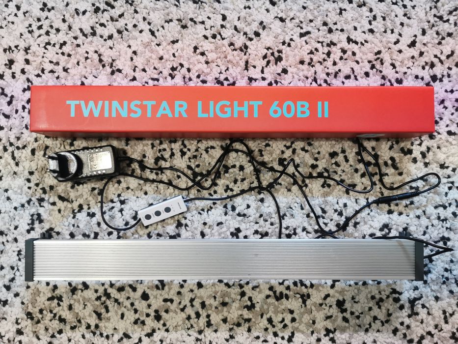 Lampa acvariu Twinstar 60B II