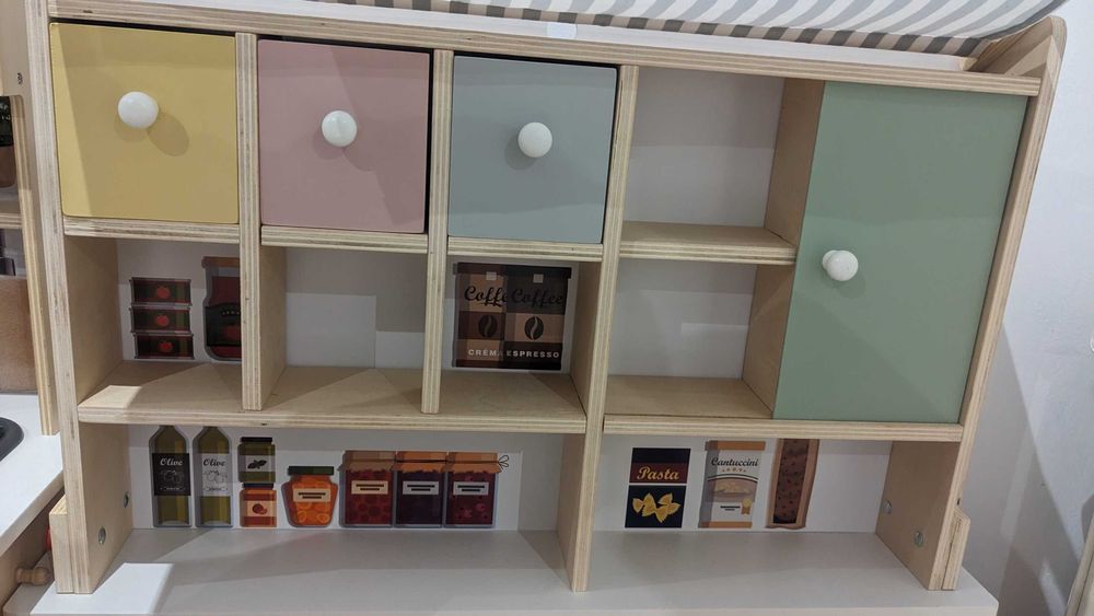 Magazin de jucarie centru activitati copii montessori Lidl/Kaufland