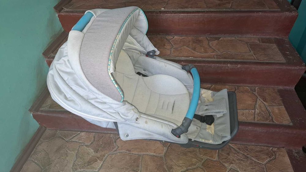 Бебешка количка ADAMEX Vicco Grey 2 в 1