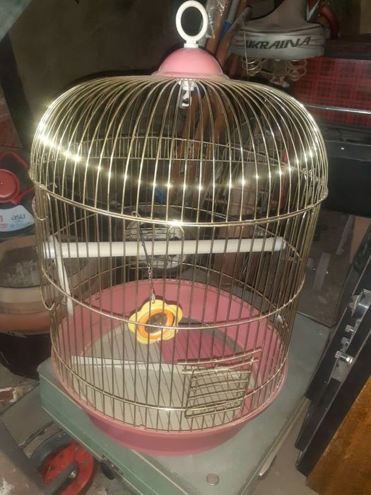 Продам клетки для птиц