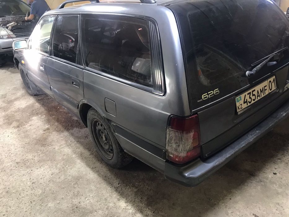 Мазда 626 Универсальный