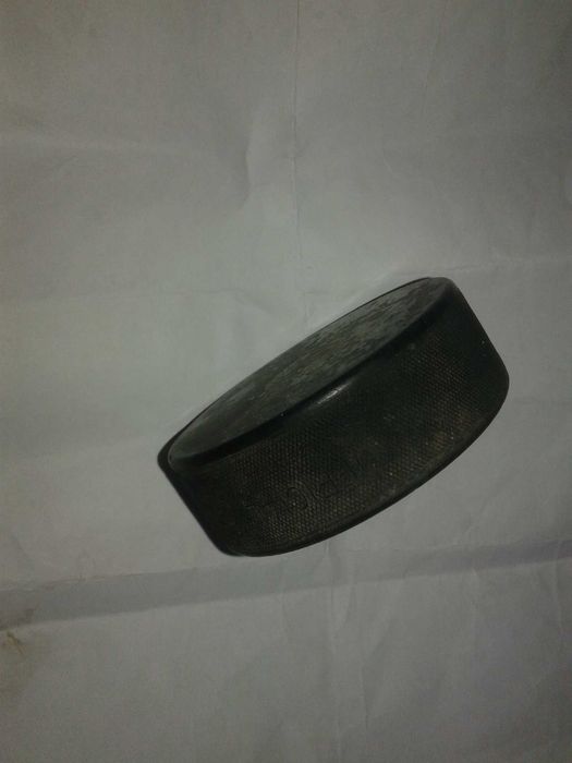 Шайба Хоккей ,        Монеты